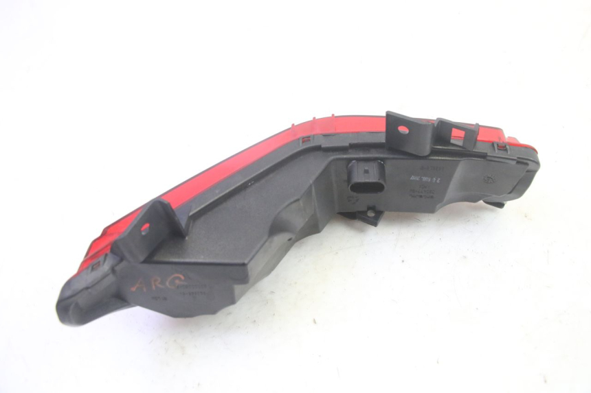 photo de LEFT TAIL LIGHT PIAGGIO MP3 500 (2016 - 2018) - Product overview
