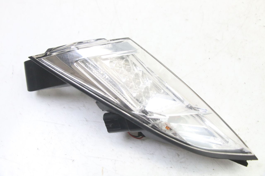 photo de LEFT TAIL LIGHT PEUGEOT SATELIS 125 (2013 - 2018)