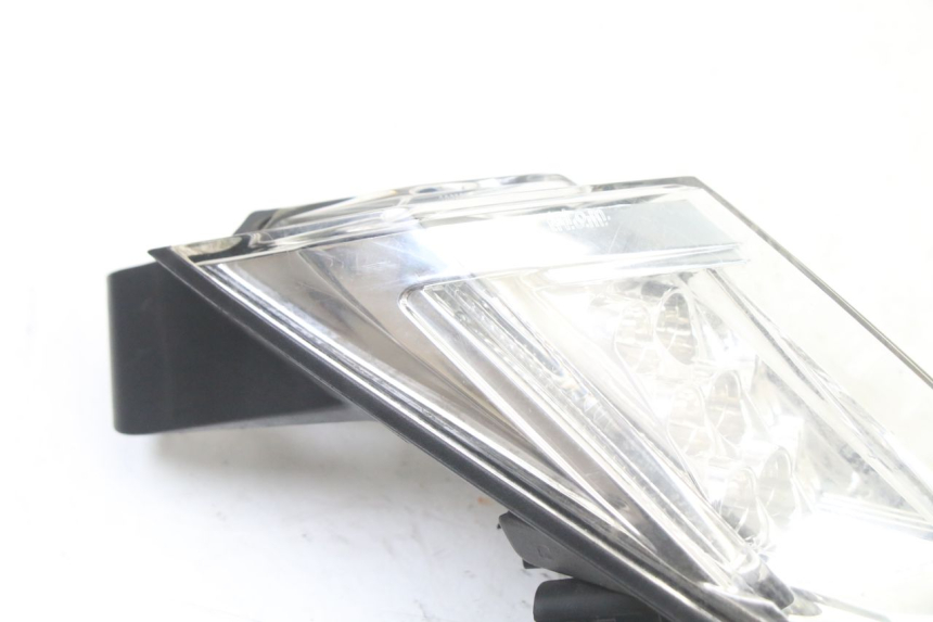 photo de LEFT TAIL LIGHT PEUGEOT SATELIS 125 (2013 - 2018)