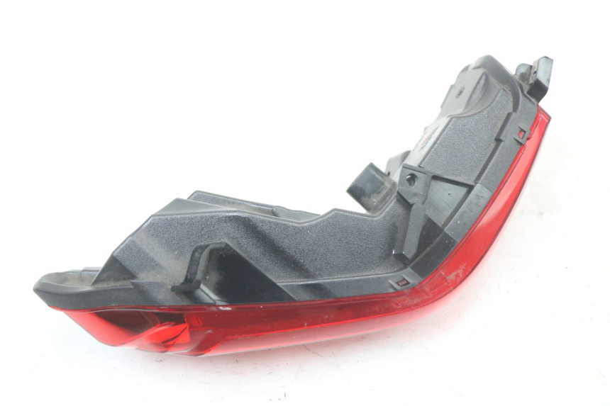 photo de LEFT TAIL LIGHT PIAGGIO MP3 HPE 350 (2018 - 2020)