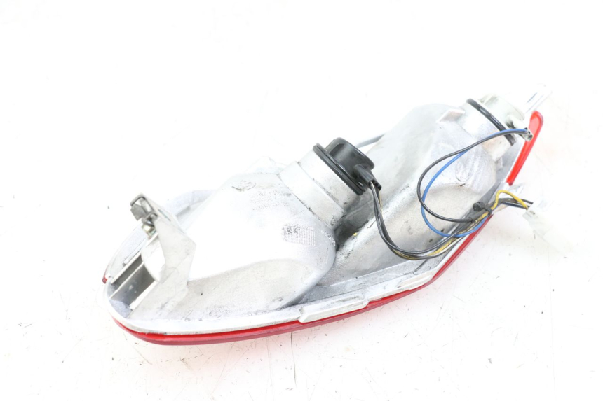 photo de LEFT REAR LIGHT PIAGGIO MP3 LT 400 (2007 - 2012)