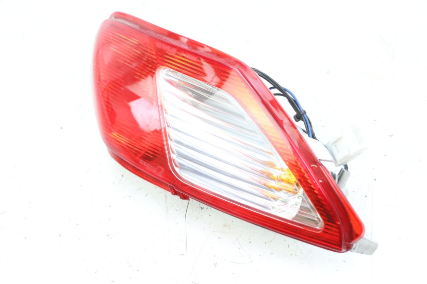 photo de LEFT REAR LIGHT PIAGGIO MP3 LT 400 (2007 - 2012)