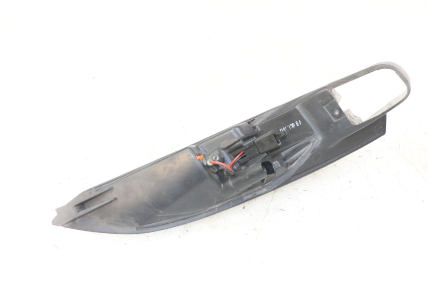 photo de LEFT TAIL LIGHT PEUGEOT SATELIS 125 (2013 - 2018)