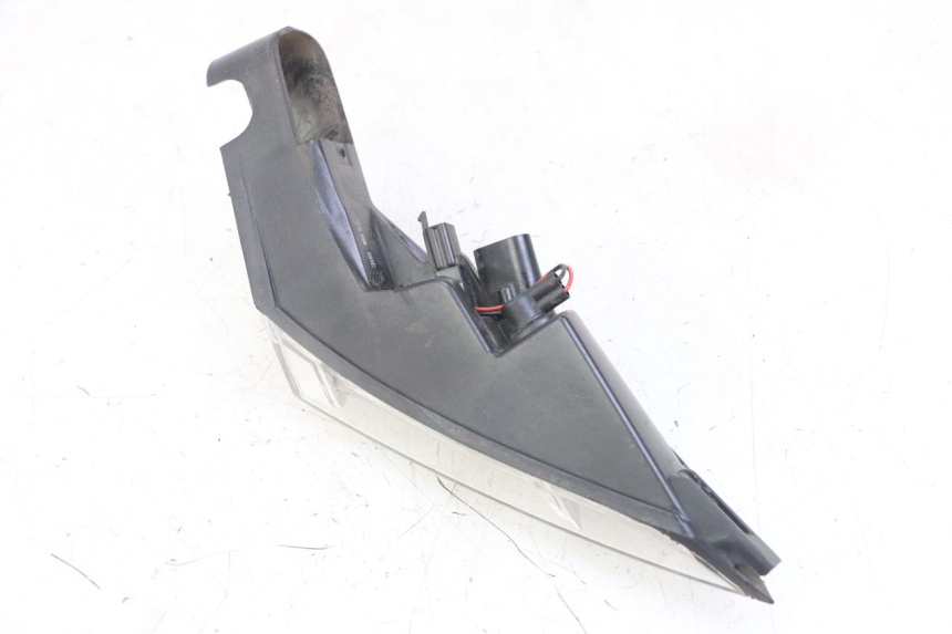 photo de LEFT TAIL LIGHT PEUGEOT SATELIS 125 (2013 - 2018)