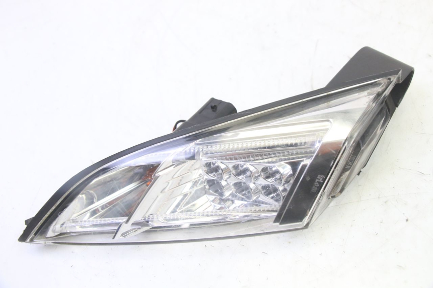 photo de LEFT TAIL LIGHT PEUGEOT SATELIS 125 (2013 - 2018)
