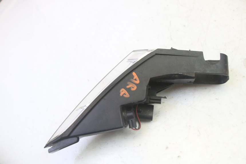 photo de LEFT TAIL LIGHT PEUGEOT SATELIS 125 (2013 - 2018)