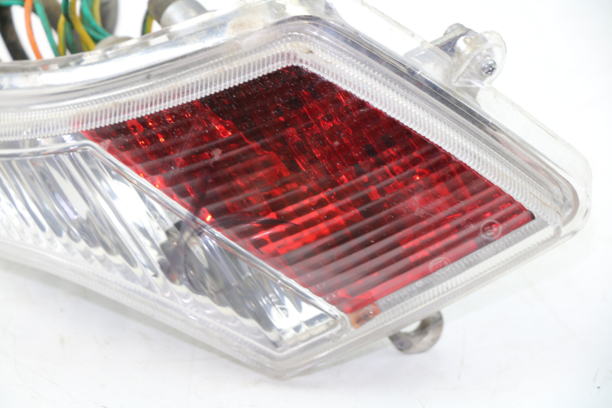 photo de LEFT TAIL LIGHT PEUGEOT VIVACITY 125 (2010 - 2017)