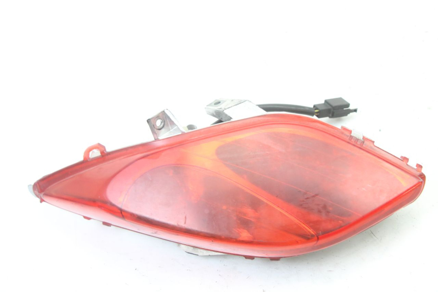 photo de LEFT REAR LIGHT YAMAHA X-MAX XMAX 125 (2010 - 2014)