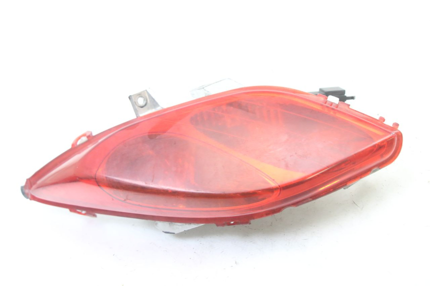 photo de LEFT REAR LIGHT YAMAHA X-MAX XMAX 125 (2010 - 2014)