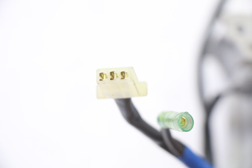 photo de LEFT TAIL LIGHT YAMAHA XMAX X-MAX 125 (2021 - 2025)