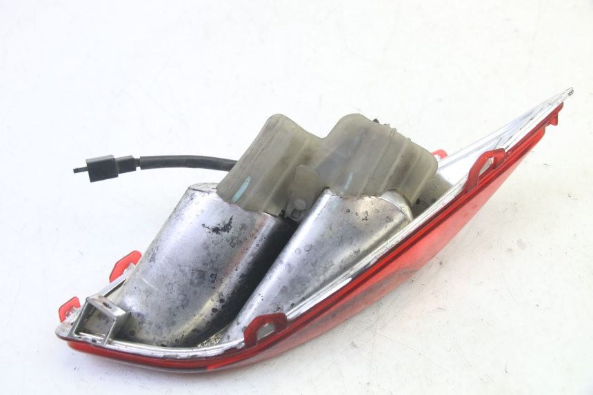 photo de LEFT REAR LIGHT YAMAHA X-MAX XMAX 125 (2010 - 2014)