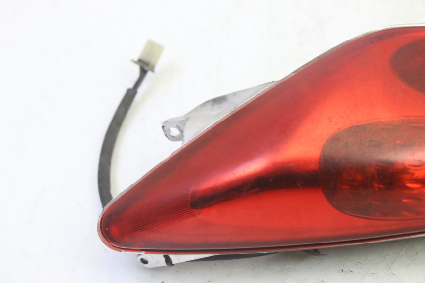 photo de LEFT REAR LIGHT YAMAHA X-MAX XMAX 250 (2006 - 2009)