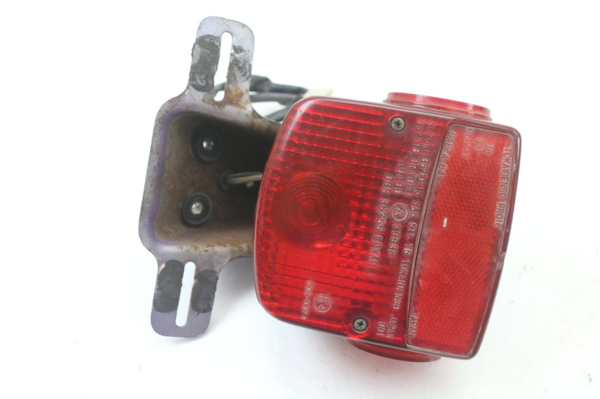 photo de TAIL LIGHT SUZUKI GN 125 (1997 - 2000)