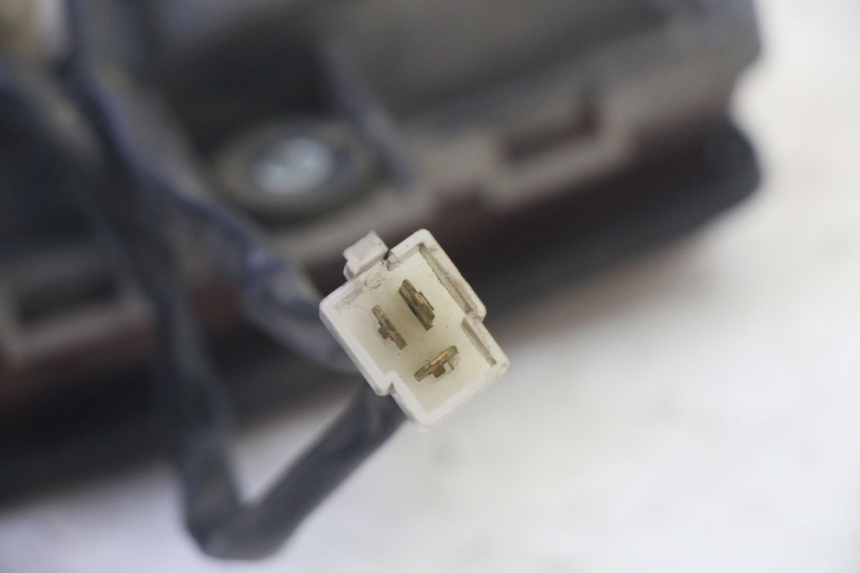 photo de TAIL LIGHT KAWASAKI GPZ RX 1000 (1986 - 1988) - Markings and original references