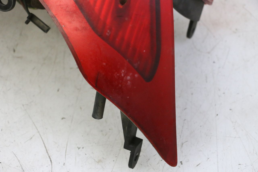 photo de TAIL LIGHT KYMCO GRAND DINK 125 (2002 - 2007)