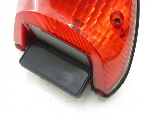 photo de TAIL LIGHT HONDA CG 125 (2005 - 2007) - Zoom on usage condition