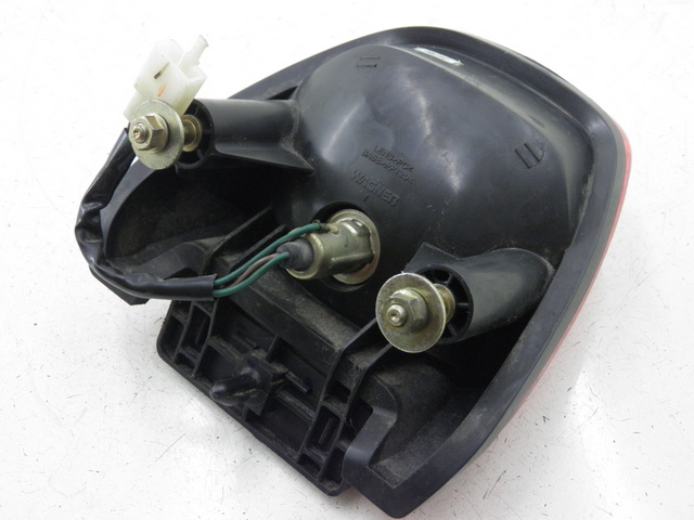 photo de TAIL LIGHT HONDA CG 125 (2005 - 2007) - Fixing points details