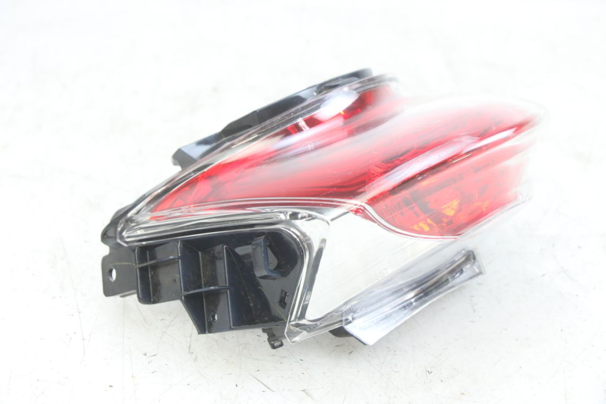 photo de REAR LIGHT HONDA PCX (JF47) 125 (2012 - 2013)