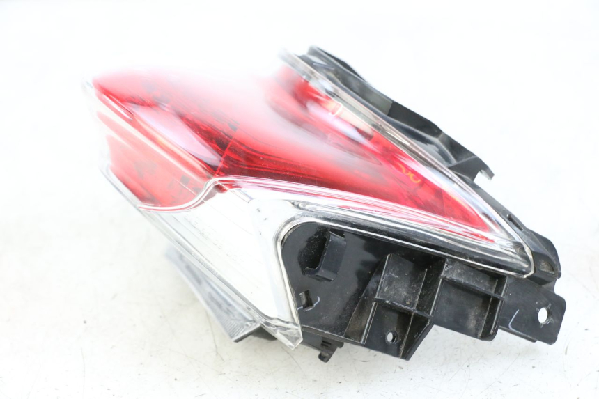 photo de REAR LIGHT HONDA PCX (JF47) 125 (2012 - 2013)