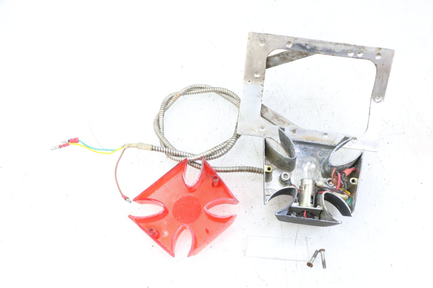 photo de TAIL LIGHT HONDA VT C2 SHADOW 750 (1997 - 2001)