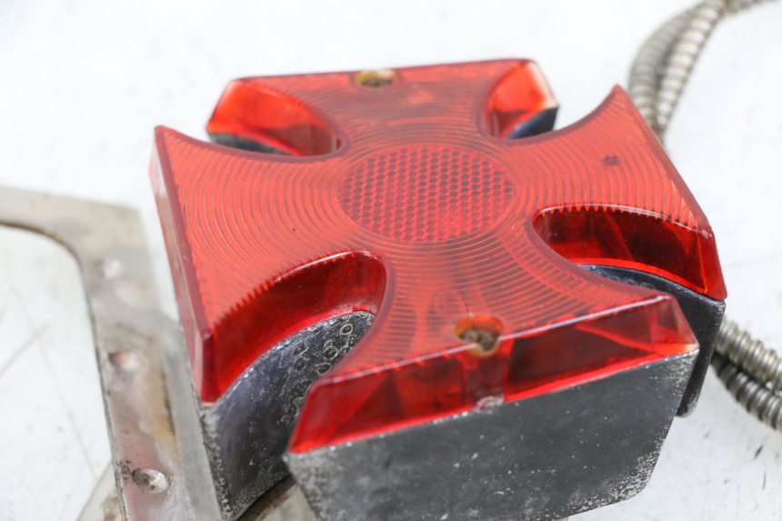 photo de TAIL LIGHT HONDA VT C2 SHADOW 750 (1997 - 2001)