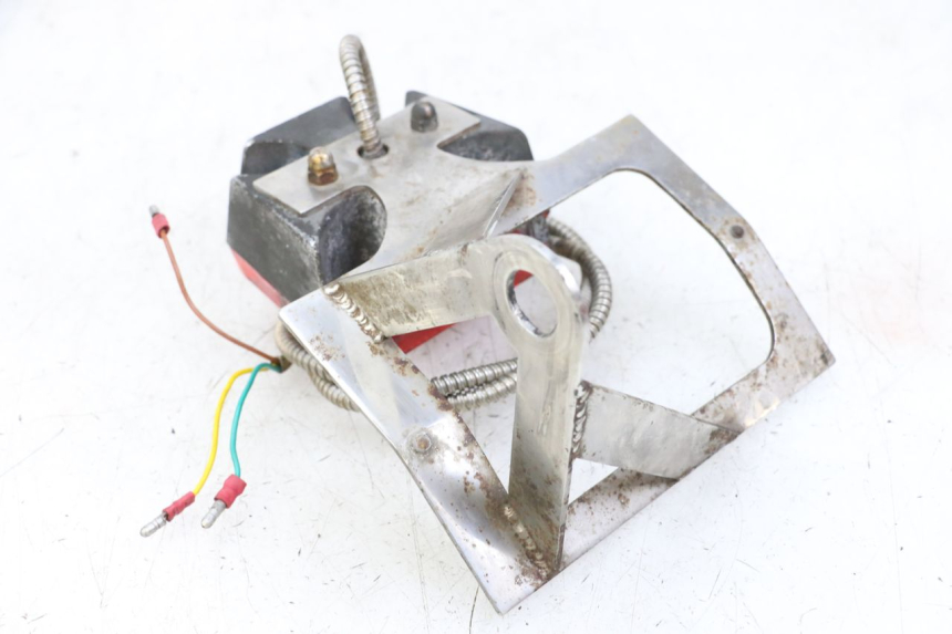 photo de TAIL LIGHT HONDA VT C2 SHADOW 750 (1997 - 2001)