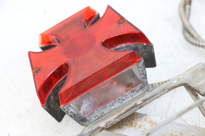 photo de TAIL LIGHT HONDA VT C2 SHADOW 750 (1997 - 2001)