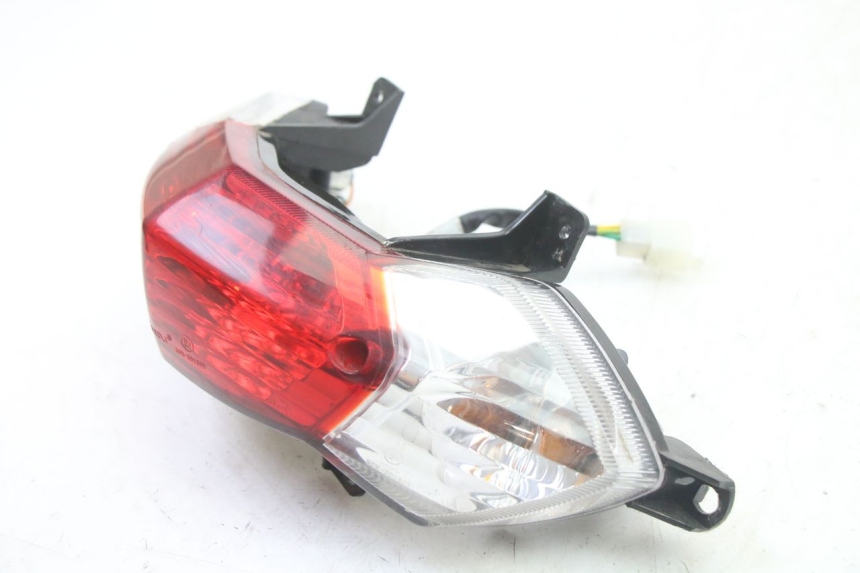 photo de TAIL LIGHT PEUGEOT KISBEE 2T 50 (2018 - 2022)
