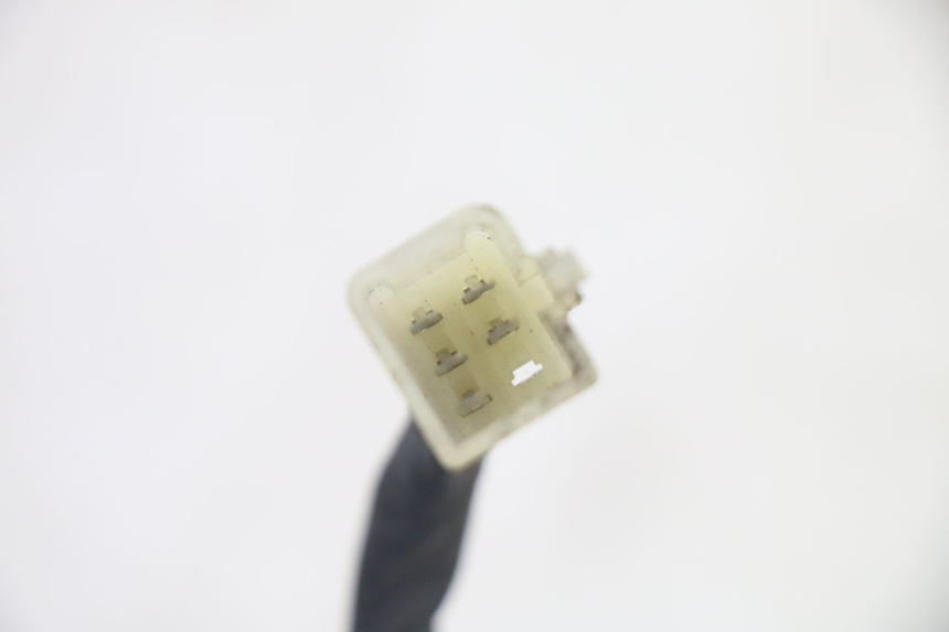 photo de REAR LIGHT PEUGEOT KISBEE 4T 50 (2010 - 2017) - Surface and material condition