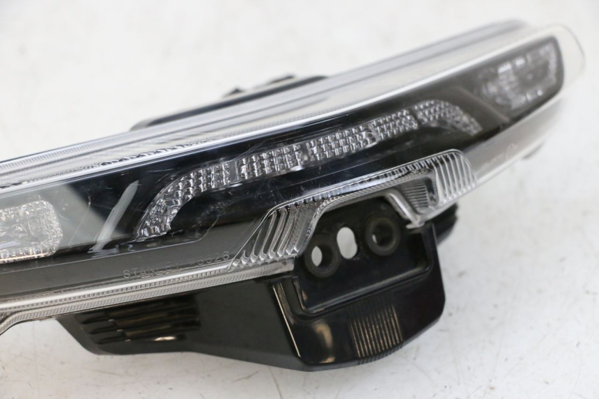 photo de TAIL LIGHT YAMAHA NEO'S CORE 1 (2022 - 2026) - Additional view of the item