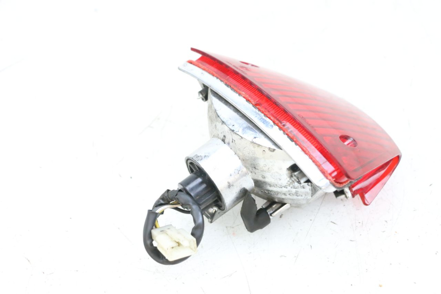 photo de REAR LIGHT PIAGGIO NEW TYPHOON 50 (2018 - 2021) - Fixing points details