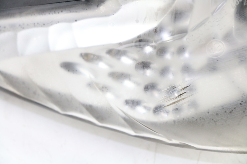 photo de TAIL LIGHT KYMCO PEOPLE S 125 (2000 - 2008)