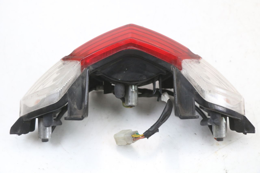 photo de TAIL LIGHT PEUGEOT KISBEE 2T 50 (2018 - 2022)