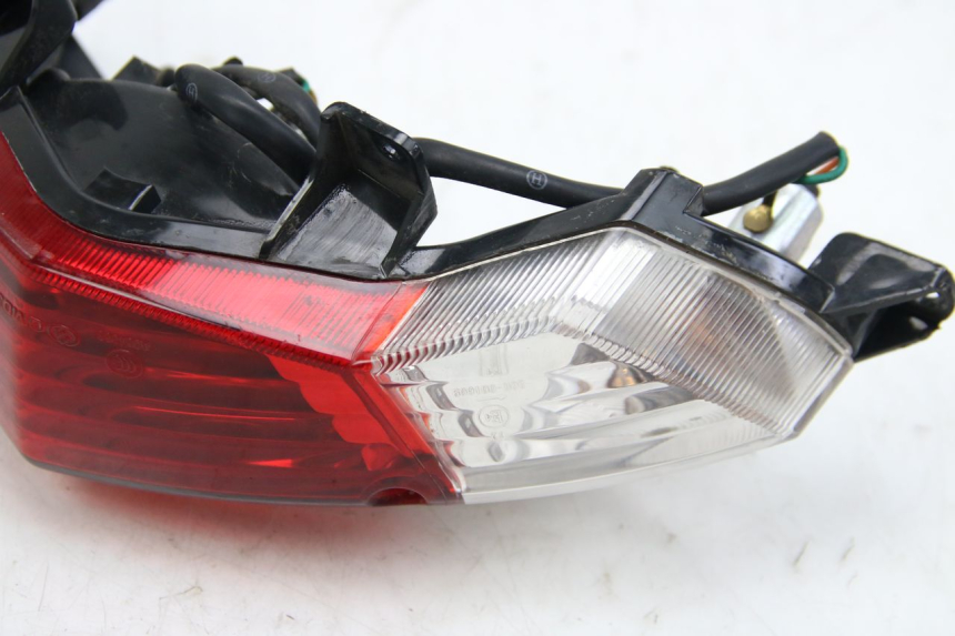 photo de REAR LIGHT PEUGEOT KISBEE 4T 50 (2010 - 2017)