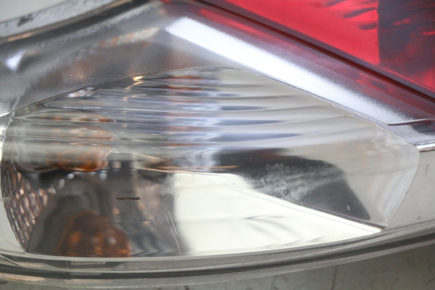 photo de REAR LIGHT PIAGGIO FLY 4T 50 (2013 - 2017)