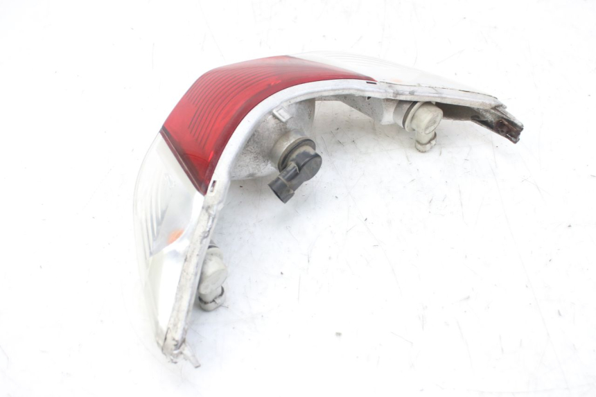 photo de REAR LIGHT PIAGGIO FLY 4T 50 (2013 - 2017)