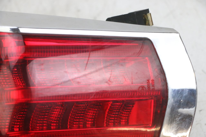 photo de TAIL LIGHT EFUN PUSA 1 - Component detail