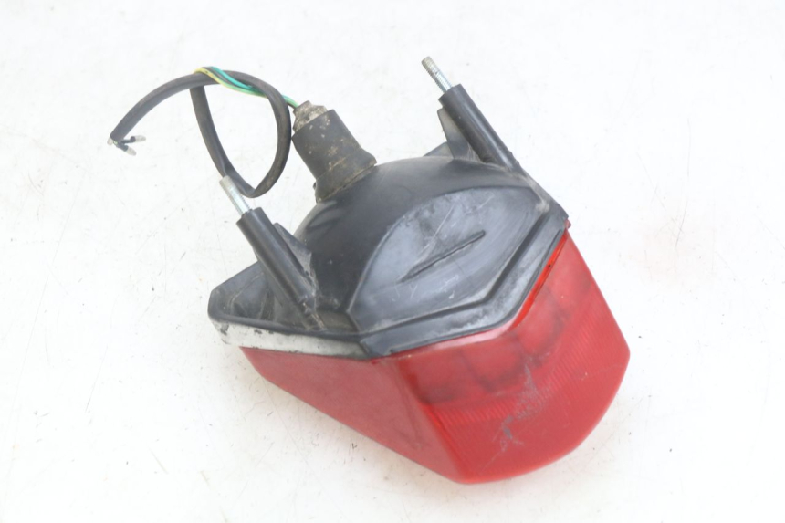 photo de REAR LIGHT YAMASAKI ROADSTER 50 (2013 - 2018)