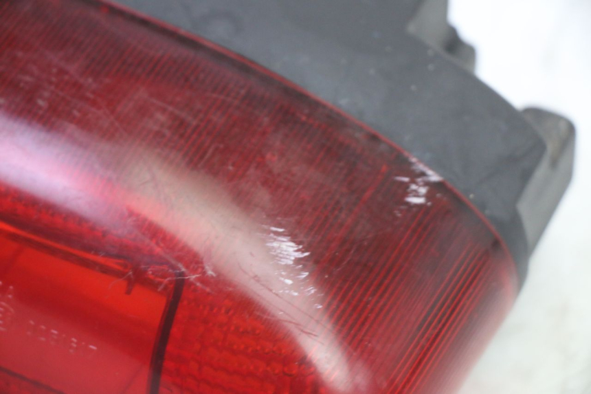 photo de TAIL LIGHT TRIUMPH SPRINT 900 (1995 - 1998)