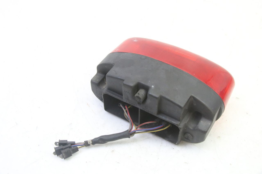 photo de TAIL LIGHT TRIUMPH SPRINT 900 (1995 - 1998)