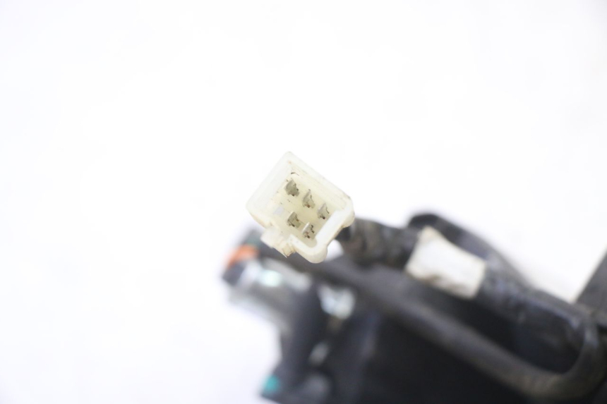 photo de TAIL LIGHT PEUGEOT STREETZONE I NAKED 2T 50 (2018 - 2020)