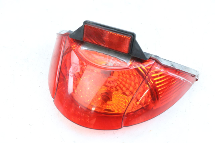 photo de TAIL LIGHT BEELINE VELOCE 4T 50 (2011 - 2020)
