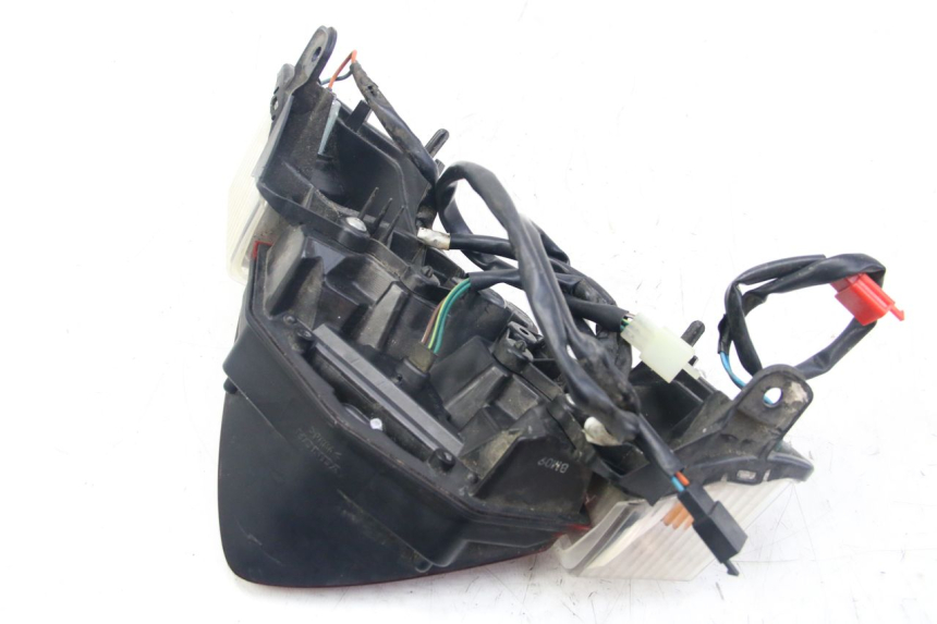 photo de REAR LIGHT HONDA VISION NSC R 50 (2013 - 2015)
