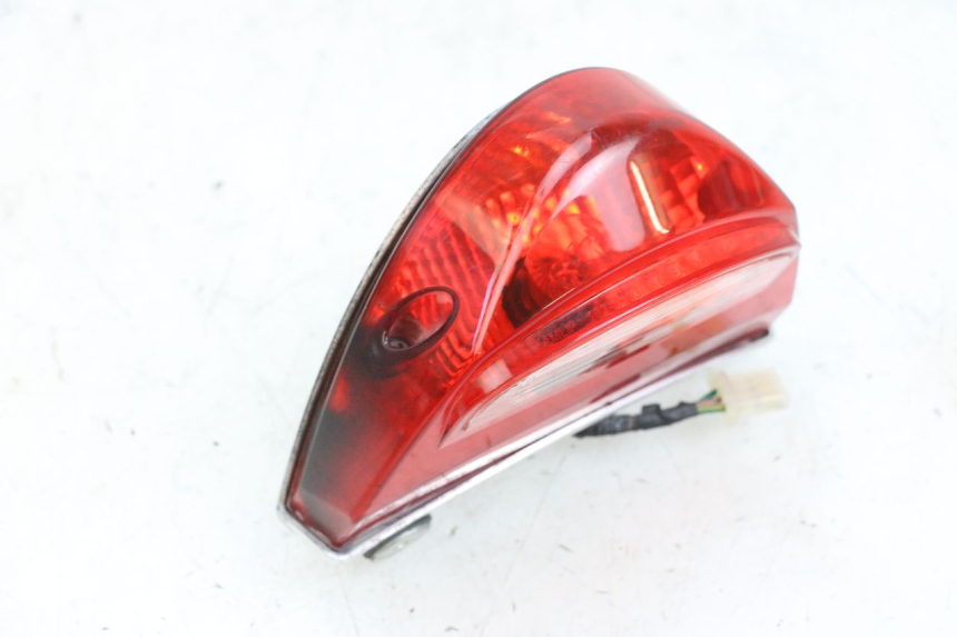 photo de REAR LIGHT DAELIM VJ ROADWIN FI 125 (2008 - 2017) - Main view