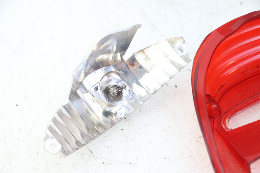 photo de TAIL LIGHT HONDA X8R 50 (1998 - 2003)
