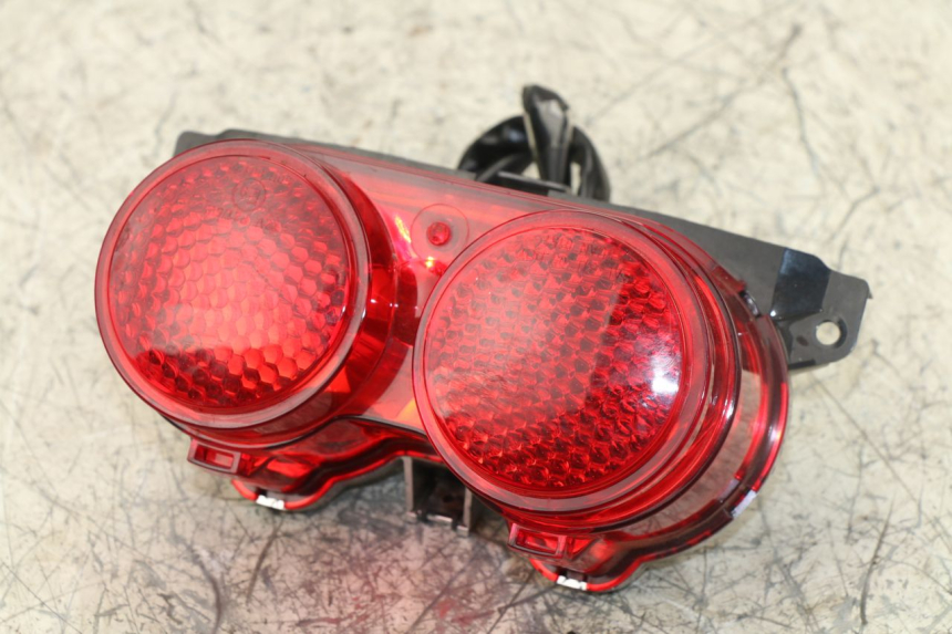 photo de REAR LIGHT YAMAHA BW'S BWS 125 (2010 - 2013)