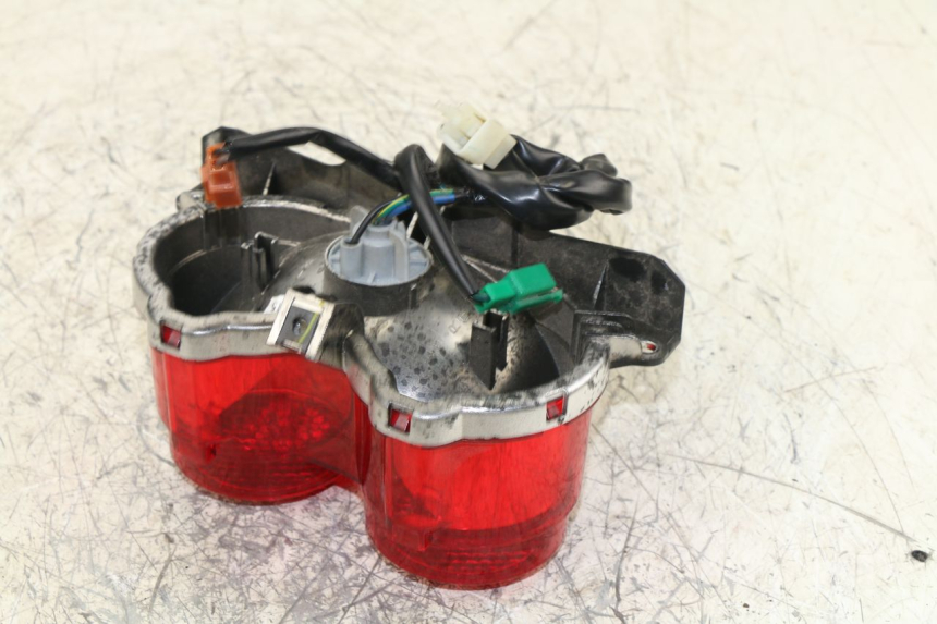 photo de REAR LIGHT YAMAHA BW'S BWS 125 (2010 - 2013)