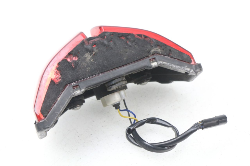 photo de TAIL LIGHT YAMAHA FZ8 800 (2010 - 2016)