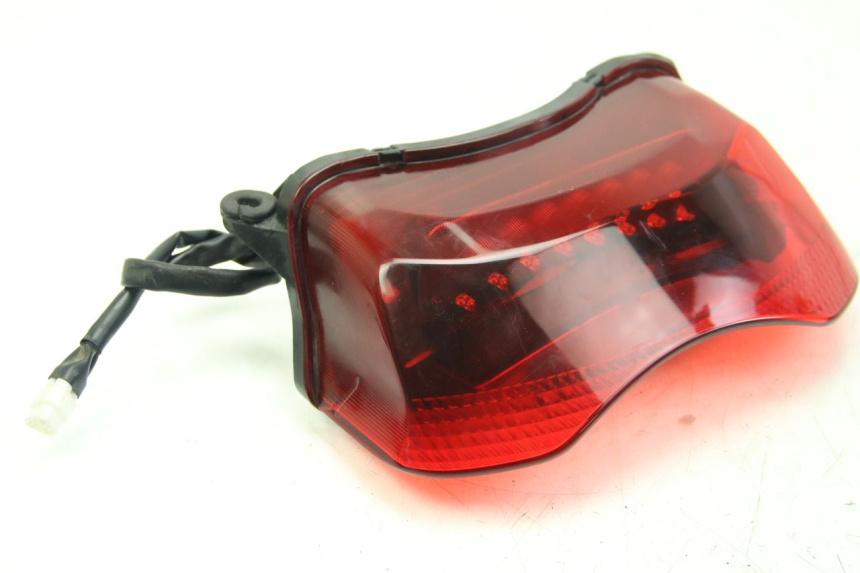 photo de REAR LIGHT YAMAHA HW XENTER 125 (2011 - 2017)