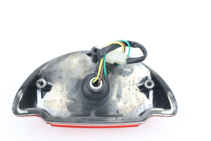 photo de TAIL LIGHT YIYING YY T POWER MAX 125 (2006 - 2016)